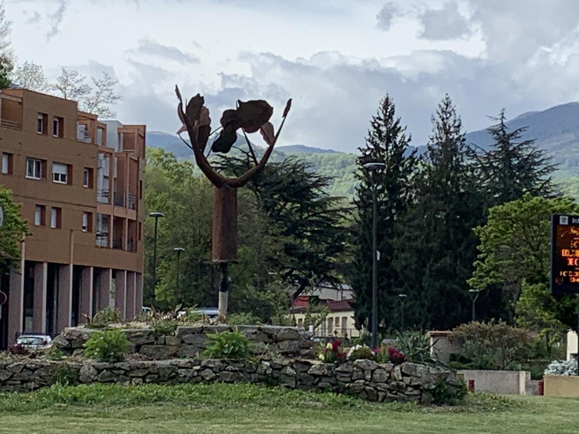 La Maison Des Artistes Lavelanet Dış mekan fotoğraf